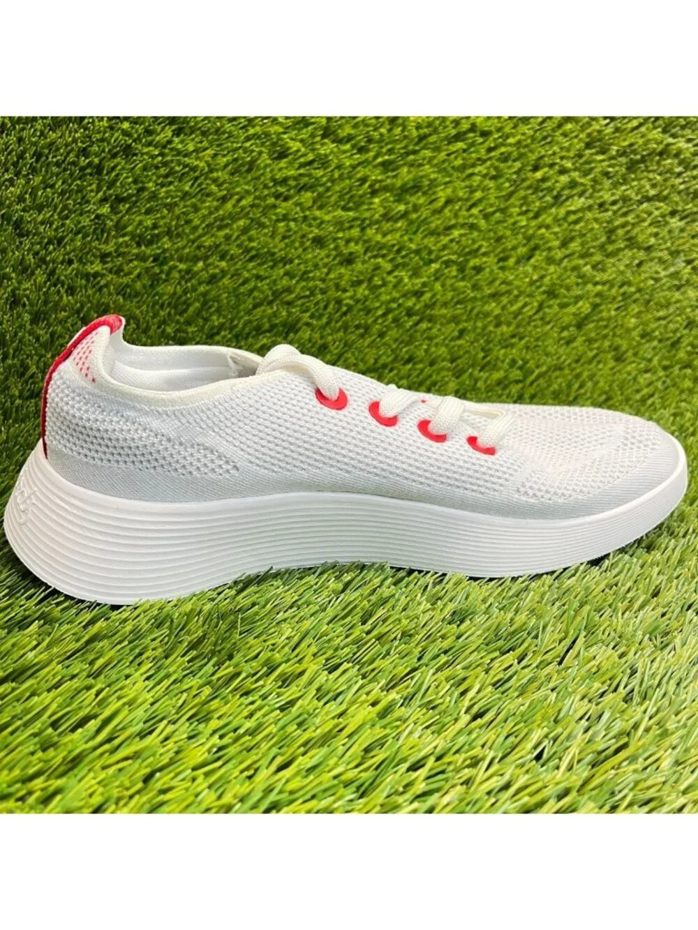 Allbirds Tree Runner Go Womens Size 9.5 White Athletic Running Shoes Sneakers